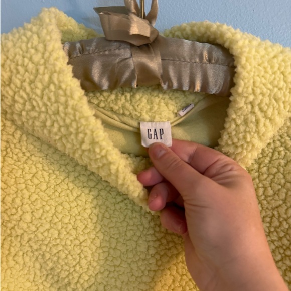 Fun yellow GAP mockneck top/sweatshirt  size M - Picture 4 of 6